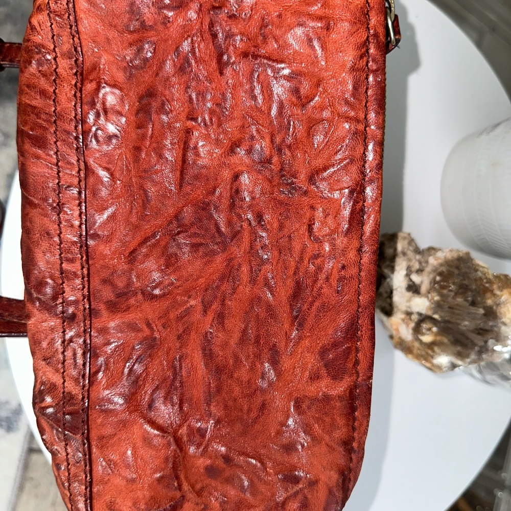 Givenchy Pandora mini Mahogany Leather crossbody Bag - Picture 13 of 13